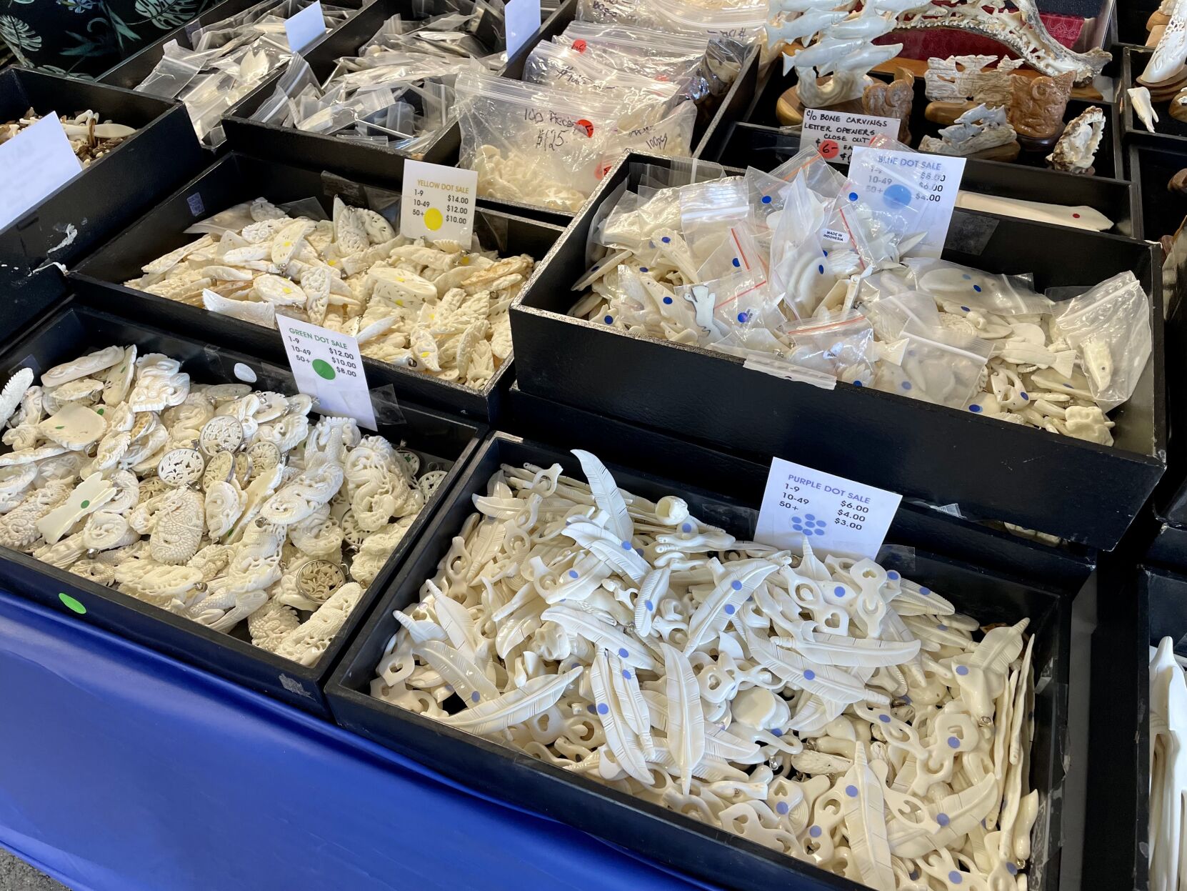 Gem show carvings